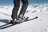 Causes and Common Ankle Injuries From Skiing